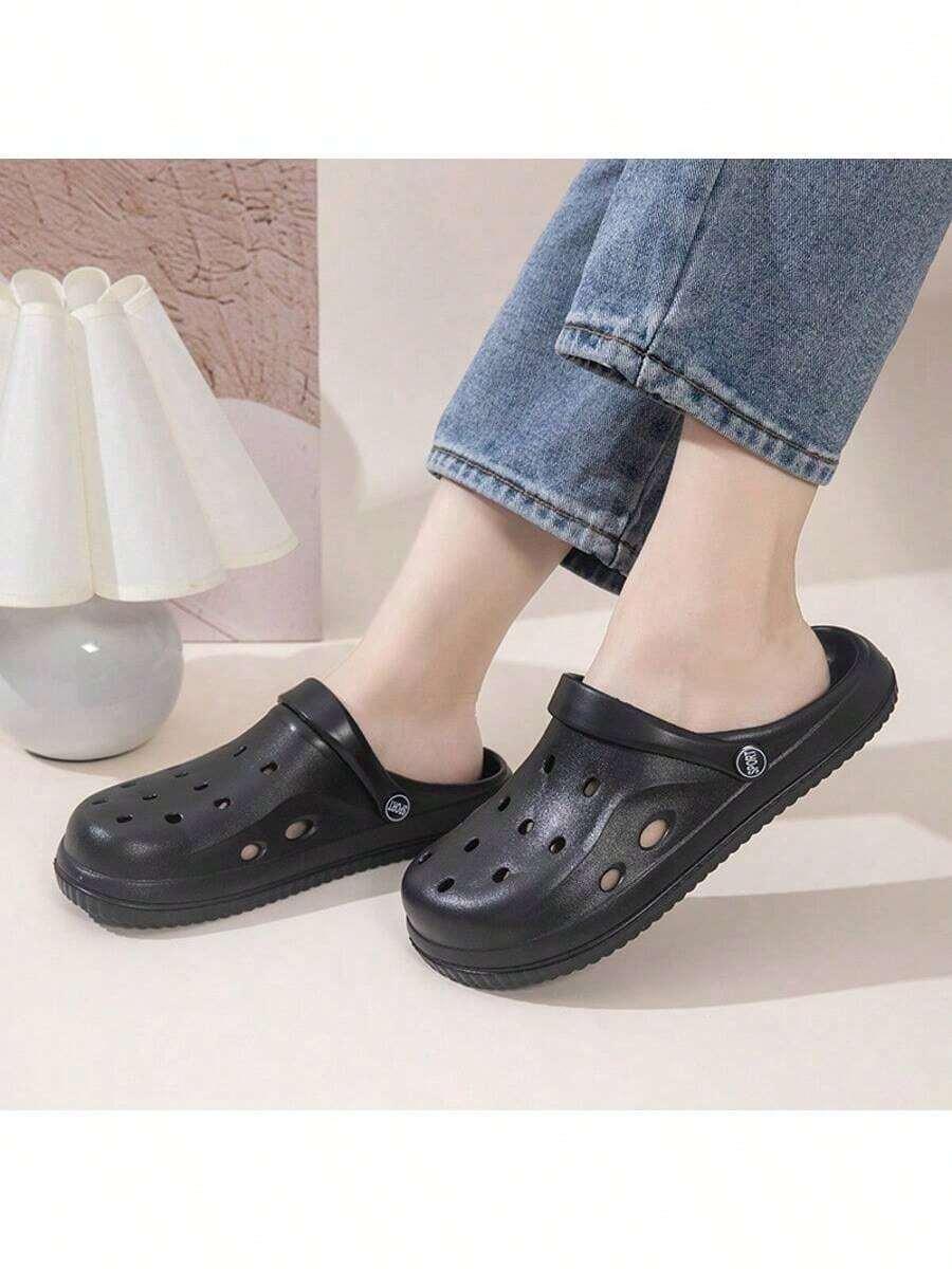 czarne klapki casual