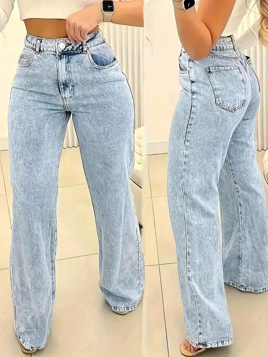 niebieskie spodnie jeans