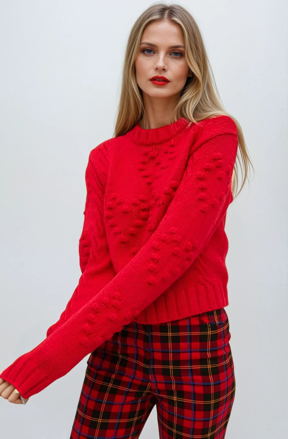 CZERWONY SWETER TEKSTURA