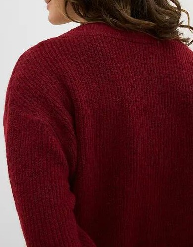 DZIANINOWY SWETER Z W SEREK