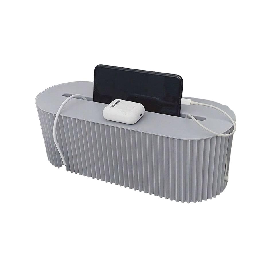szary organizer na kable
