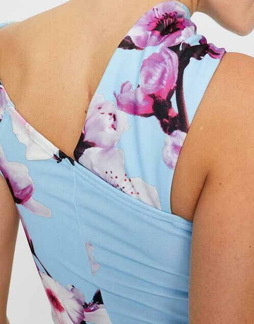 SUKIENKA Z MARSZCZENIEM
