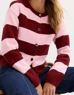 SWETER W PASKI
