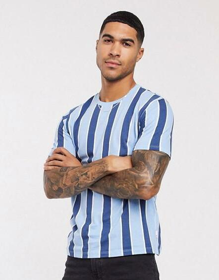 T-SHIRT WZÓR PASKI 
