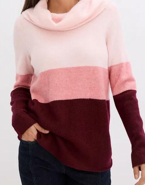 SWETER Z GOLFEM