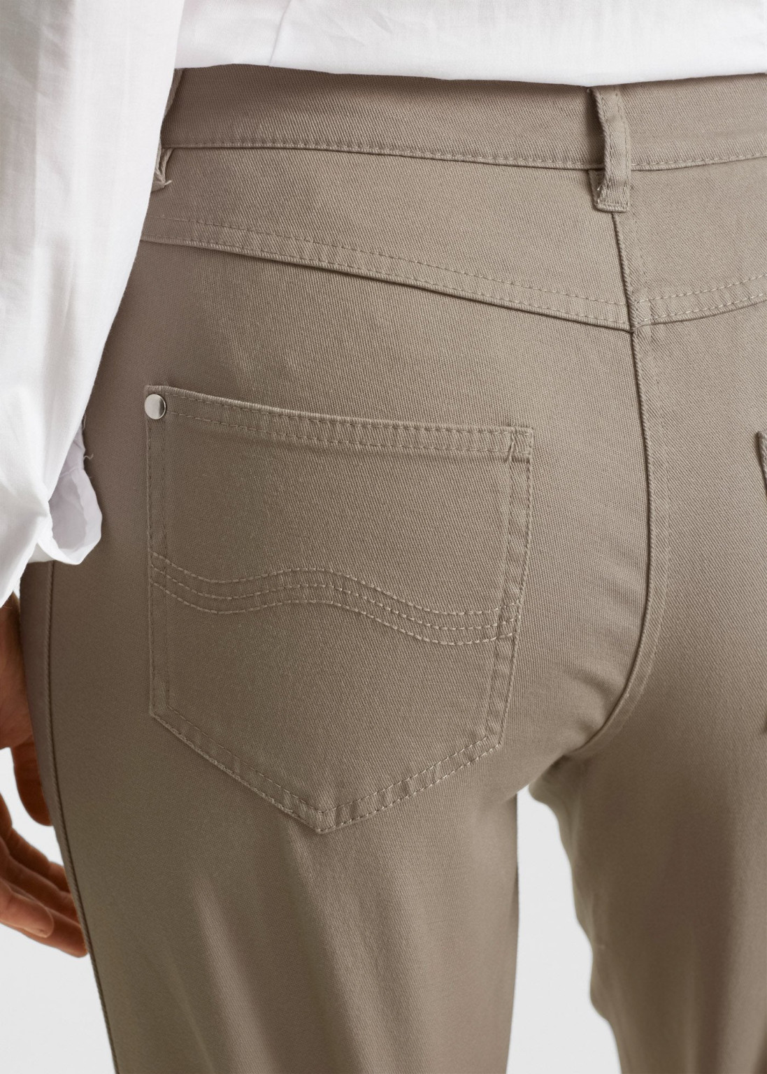 granatowe proste spodnie kieszenie mid waist