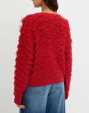 SWETER Z FRĘDZLAMI