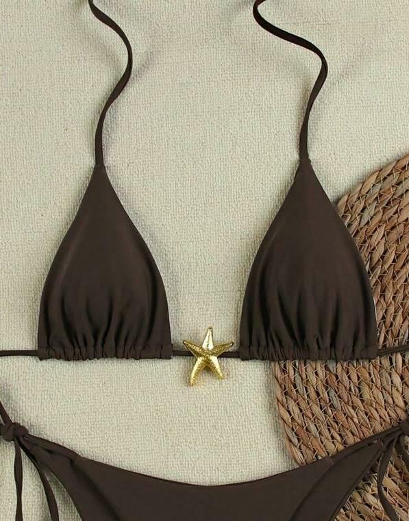 brązowa góra od bikini