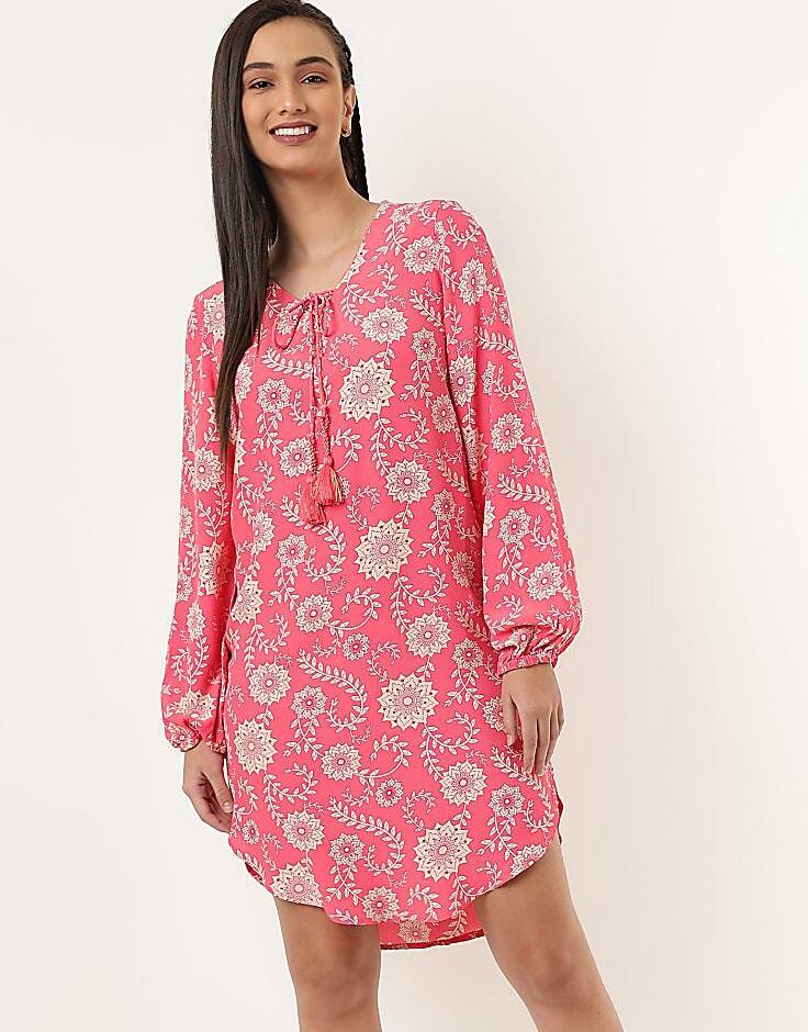 RÓŻOWA SUKIENKA PRINT T42-3215K-A4