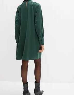SUKIENKA KOKTAJLOWA PLUS SIZE WISKOZOWA PROSTA STÓJKA DŁUGI RĘKAW
