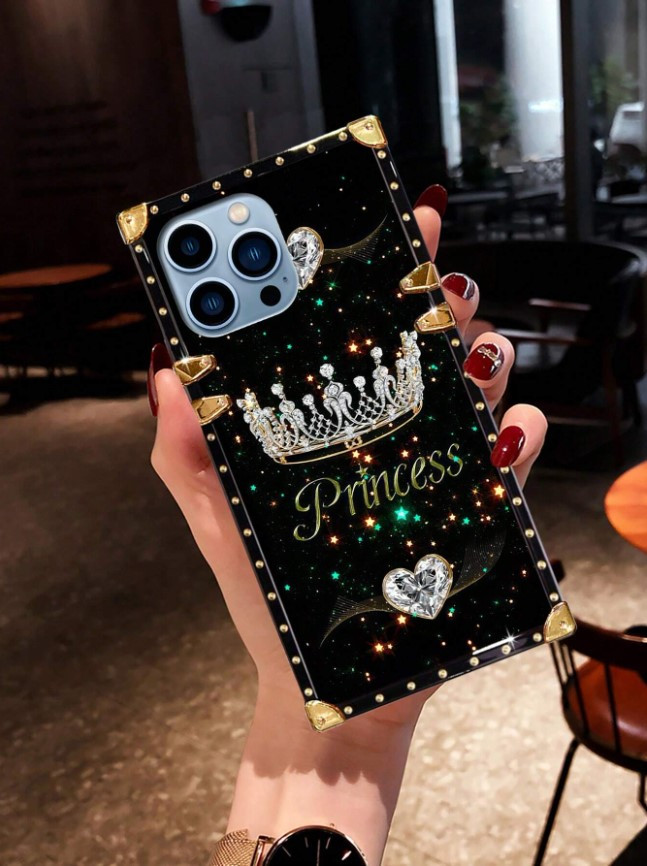 CZARNE ETUI IPHONE 16