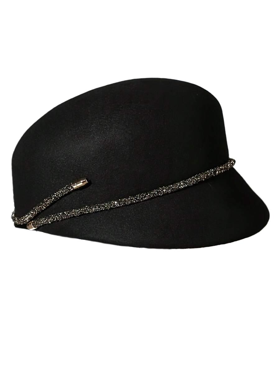 wełniany czarny beret zdobienie
