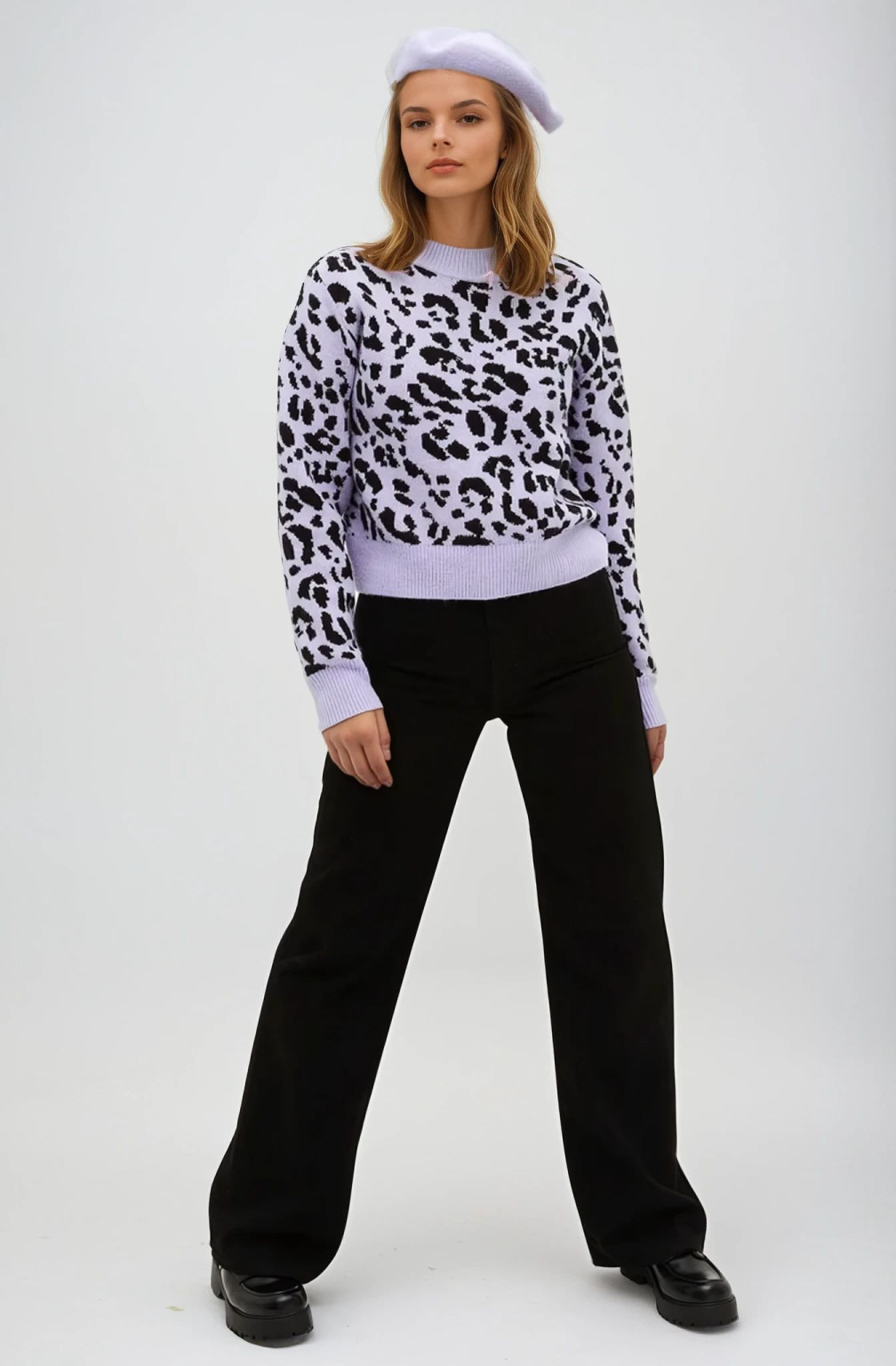 fioletowy sweter animal print