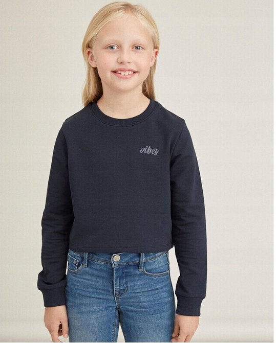 granatowa bluza nadruk