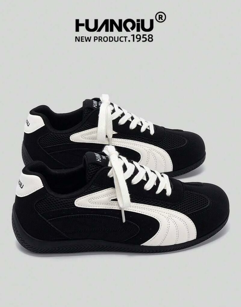 sznurowane czarne buty sportowe