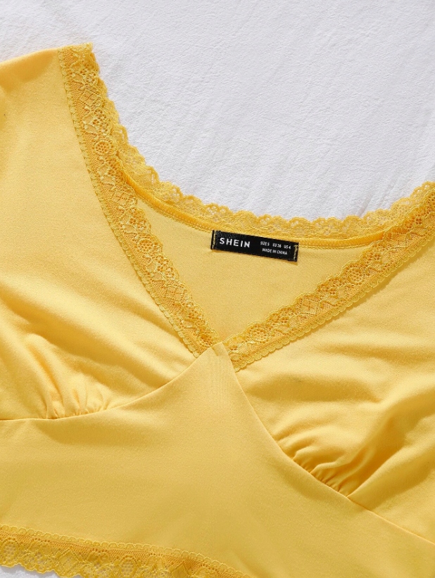 ŻÓŁTY TOP V-NECK