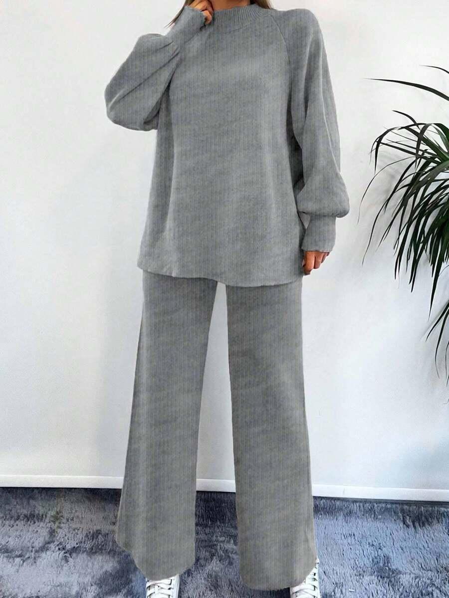 szary dzianinowy komplet sweter spodnie