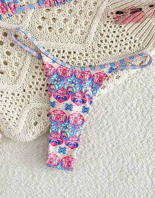 dół od bikini