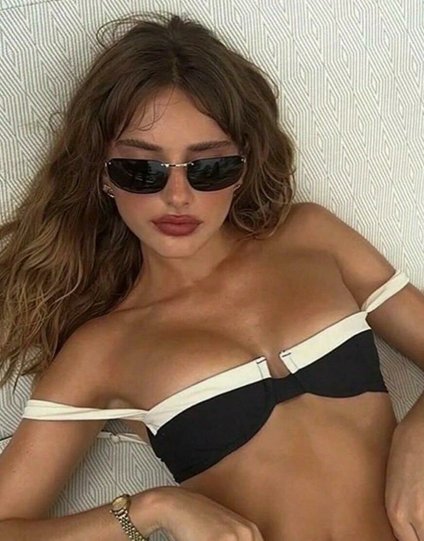 Góra od bikini