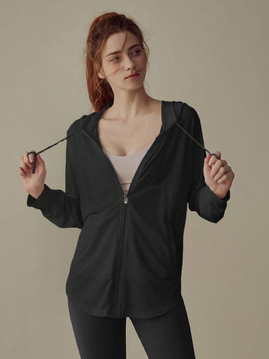 CZARNA BLUZA KAPTUR ZAMEK 