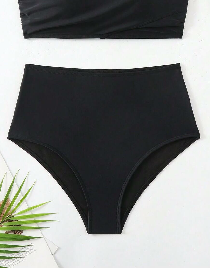 CZARNY DÓŁ OD BIKINI 