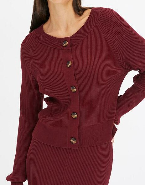 SWETER ROZPINANY W PRĄŻEK