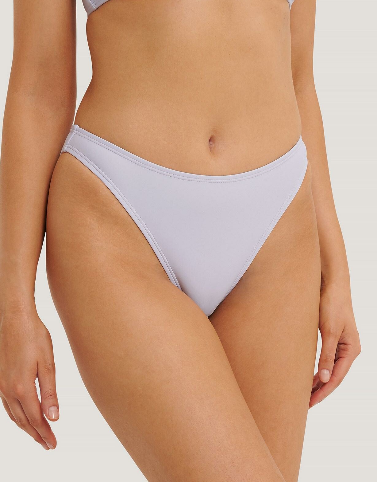 FIOLETOWY KLASYCZNY DÓŁ BIKINI