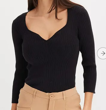 SWETER PRĄŻKOWANY CZARNY