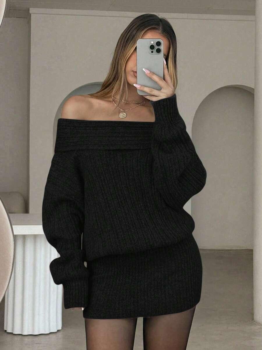 CZARNA MINI SUKIENKA ODKRYTE RAMIONA 
