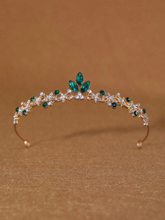 ZŁOTA TIARA ZDOBIENIE