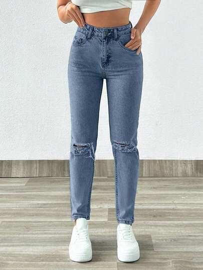 niebieskie jeansy rurki