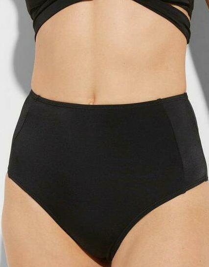 DÓŁ OD BIKINI