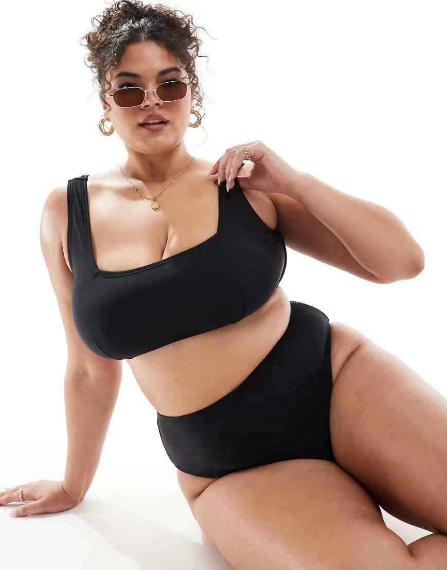 CZARNY GŁADKI DÓŁ OD BIKINI 