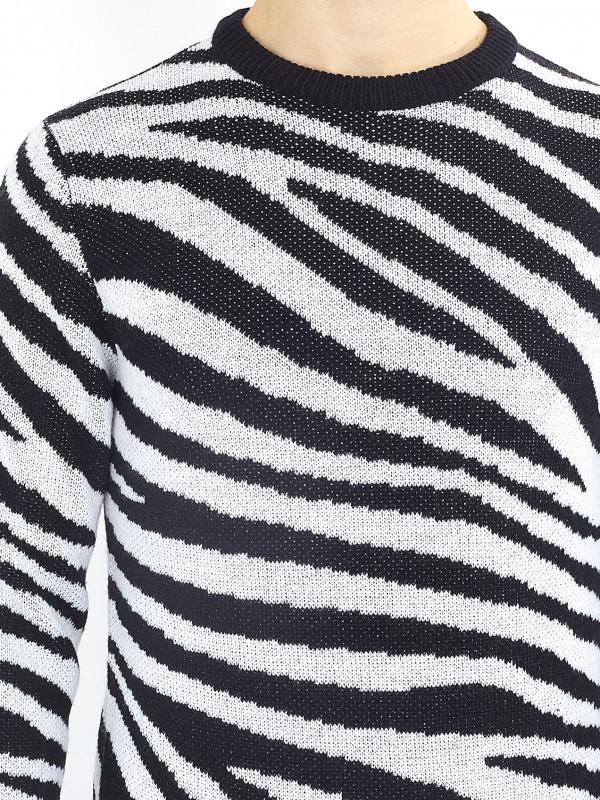 SWETER ZEBRA PRINT