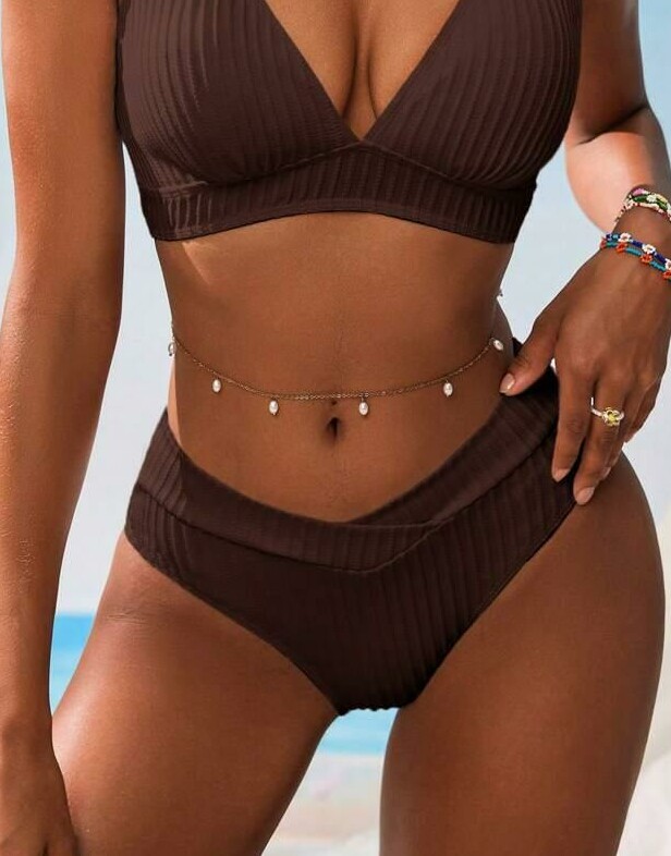 dół od bikini