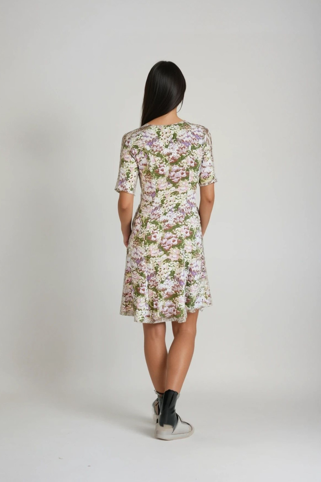 sukienka print v-neck