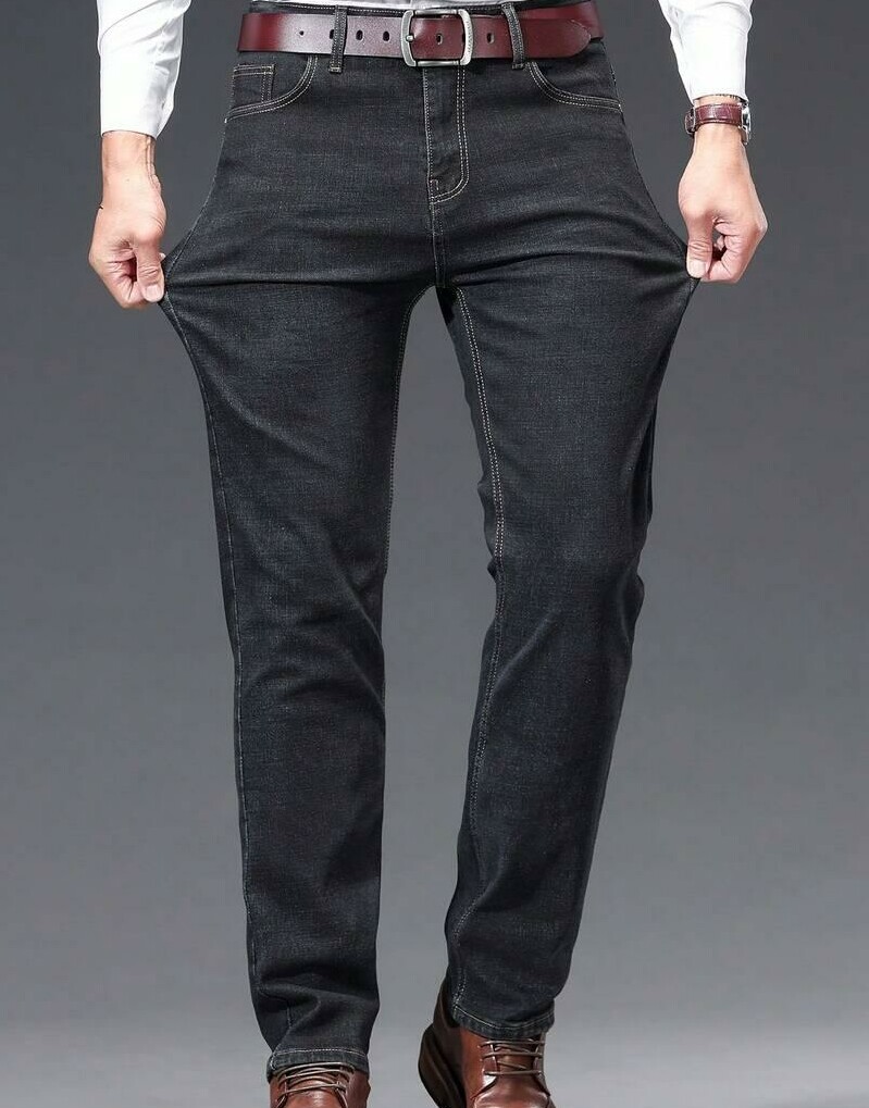 granatowe spodnie jeans regular