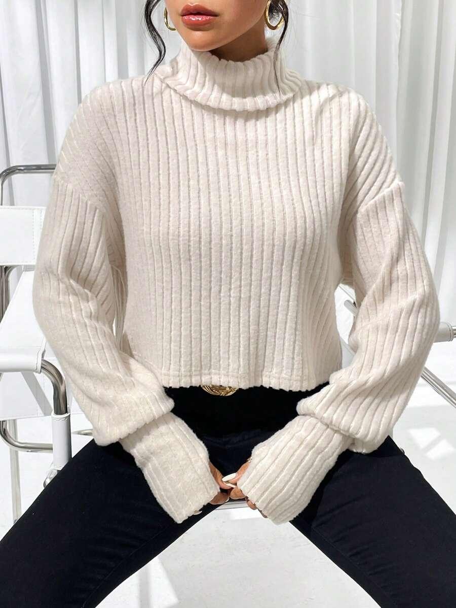 beżowy sweter golf