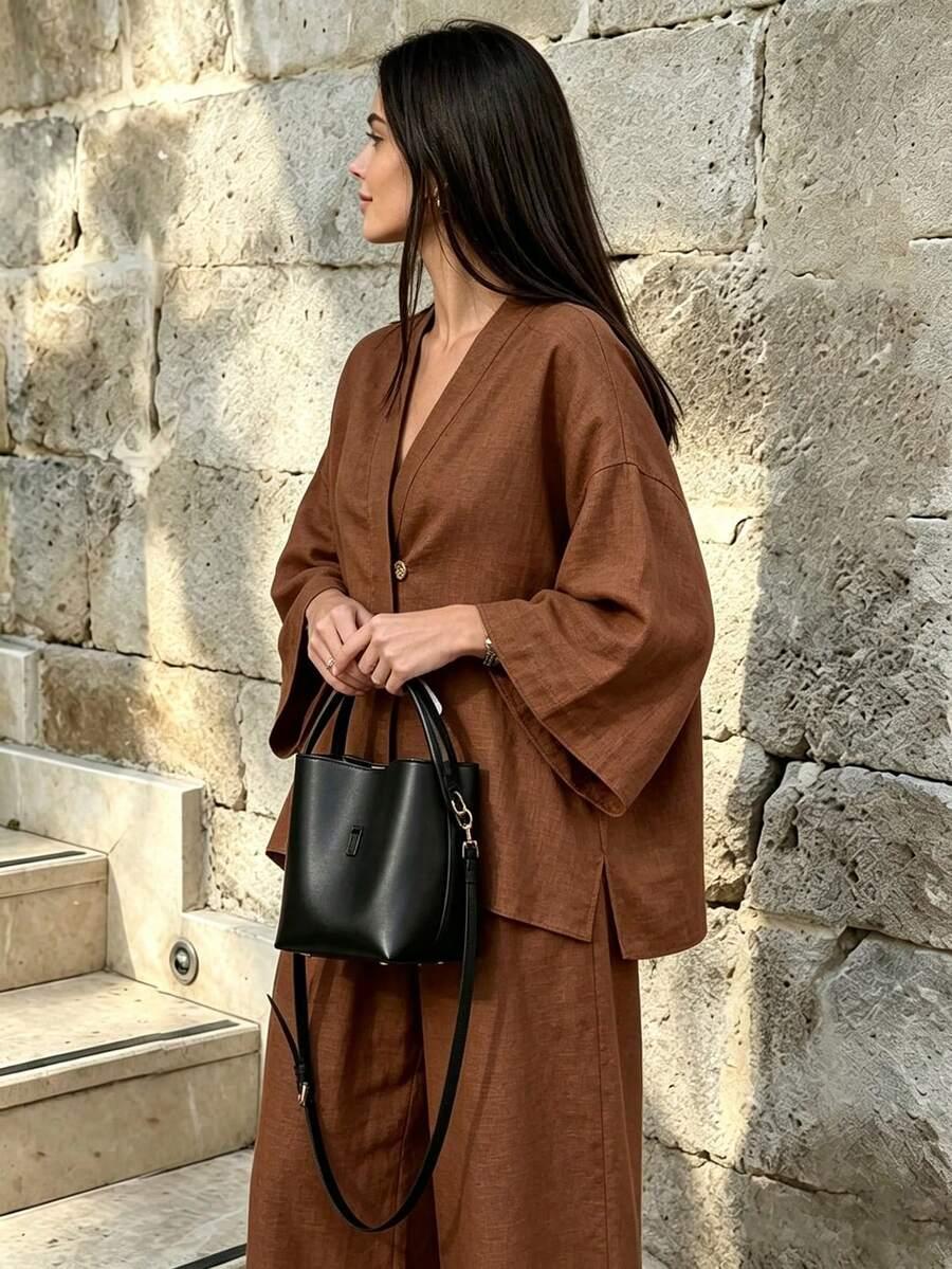 czarna bluzka v-neck