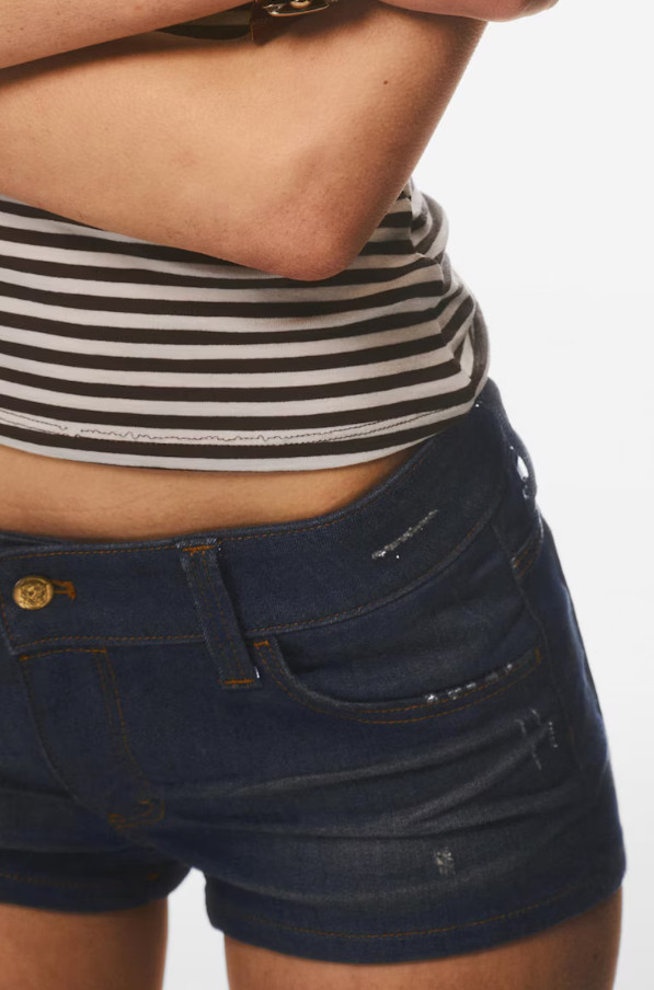 KRÓTKIE SPODENKI JEANS