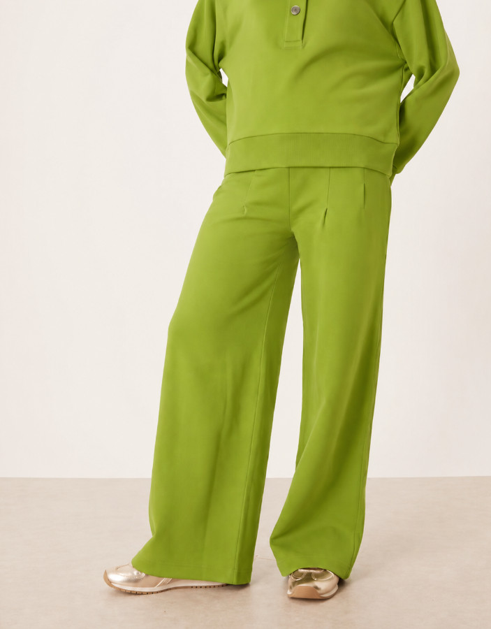 ZIELONE SPODNIE DRESOWE WIDE LEG PRZESZYCIA
