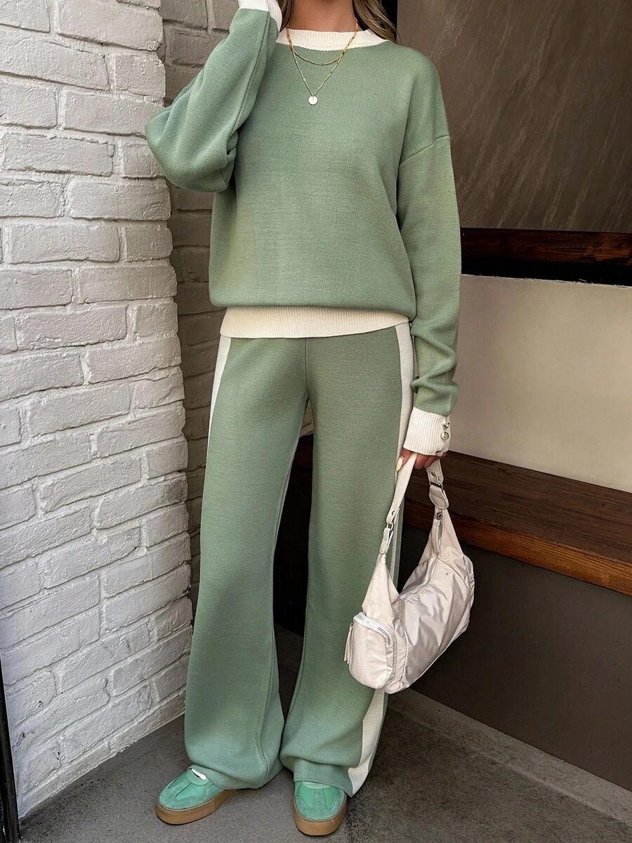 SWETER SPODNIE KOMPLET
