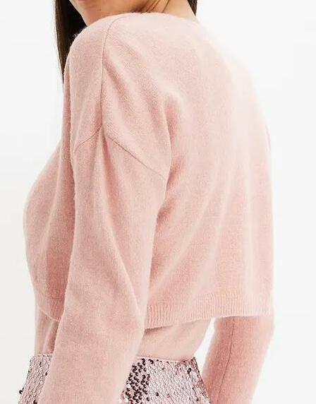 KRÓTKI DAMSKI SWETER