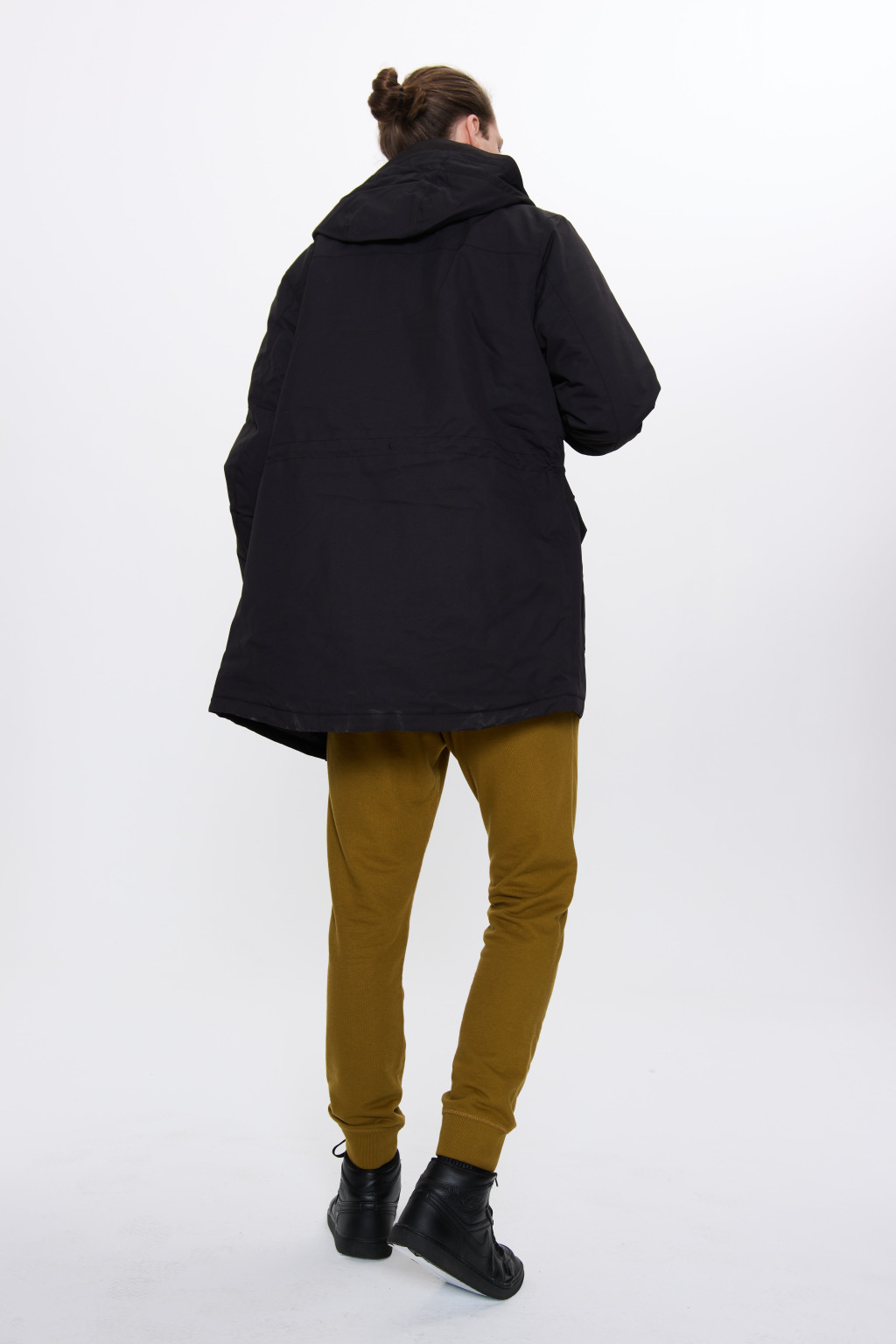 CZARNA KURTKA PARKA 2500018-19010