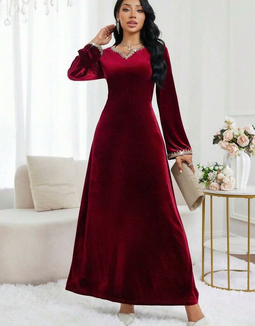 CZERWONA MAXI SUKIENKA