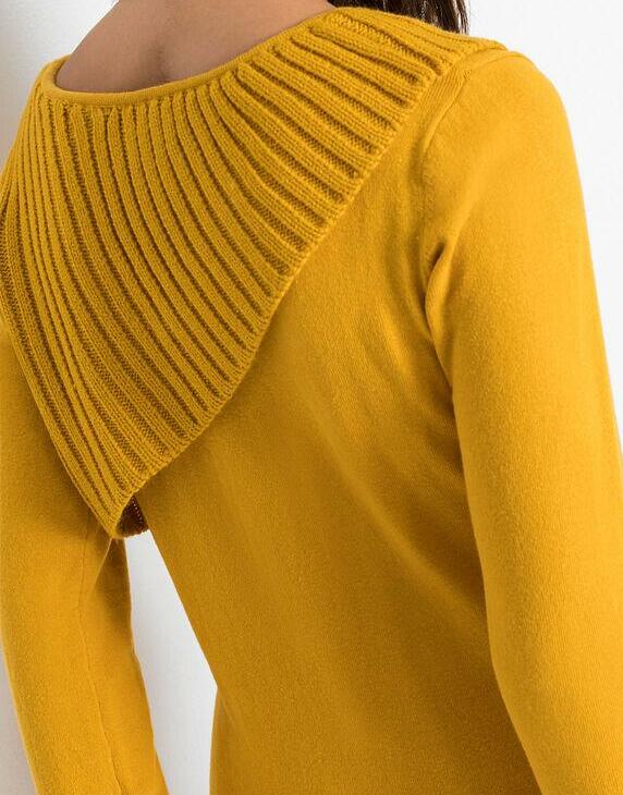 SWETER DAMSKI ZE WZOREM 
