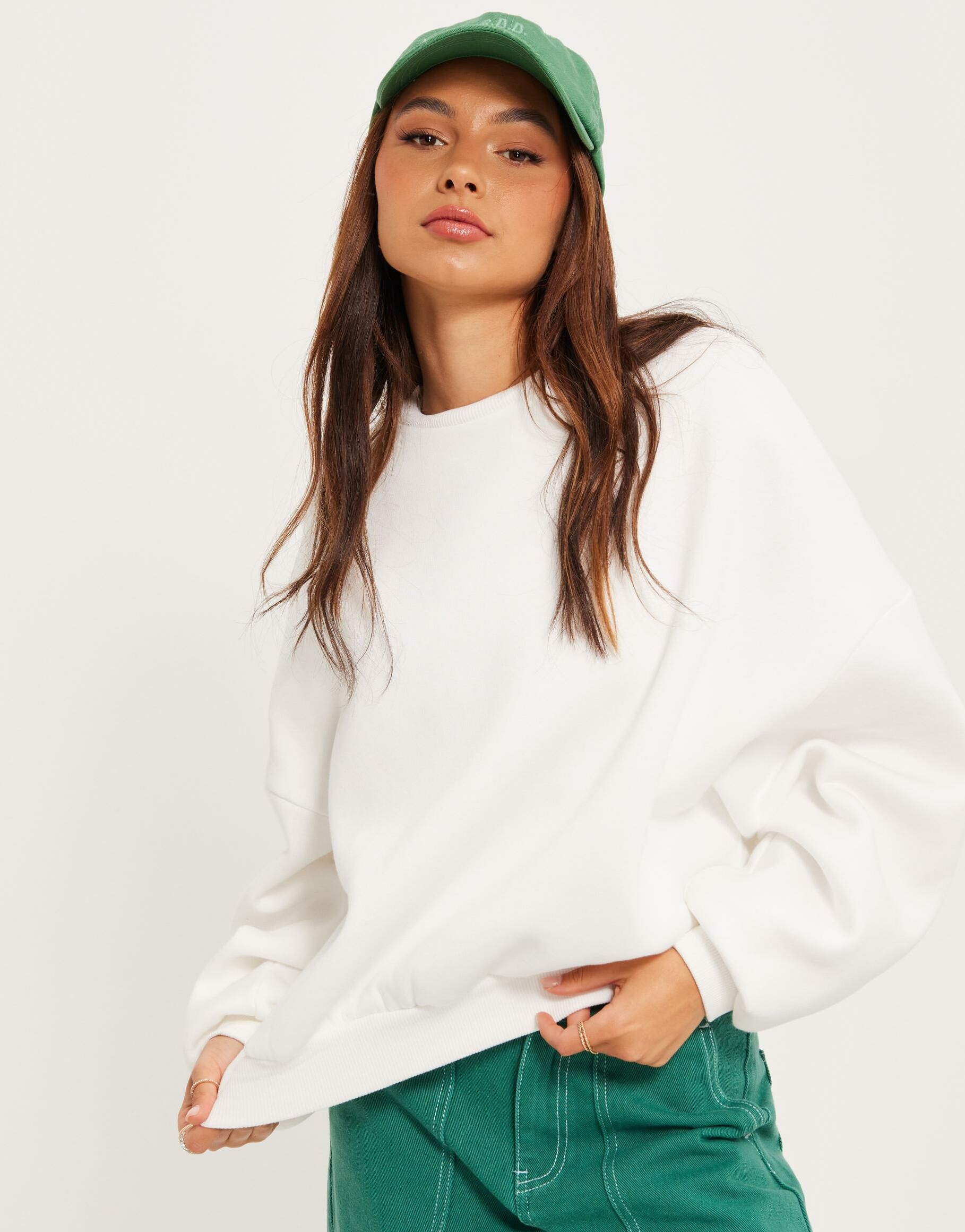 BIAŁA BLUZA OVERSIZE