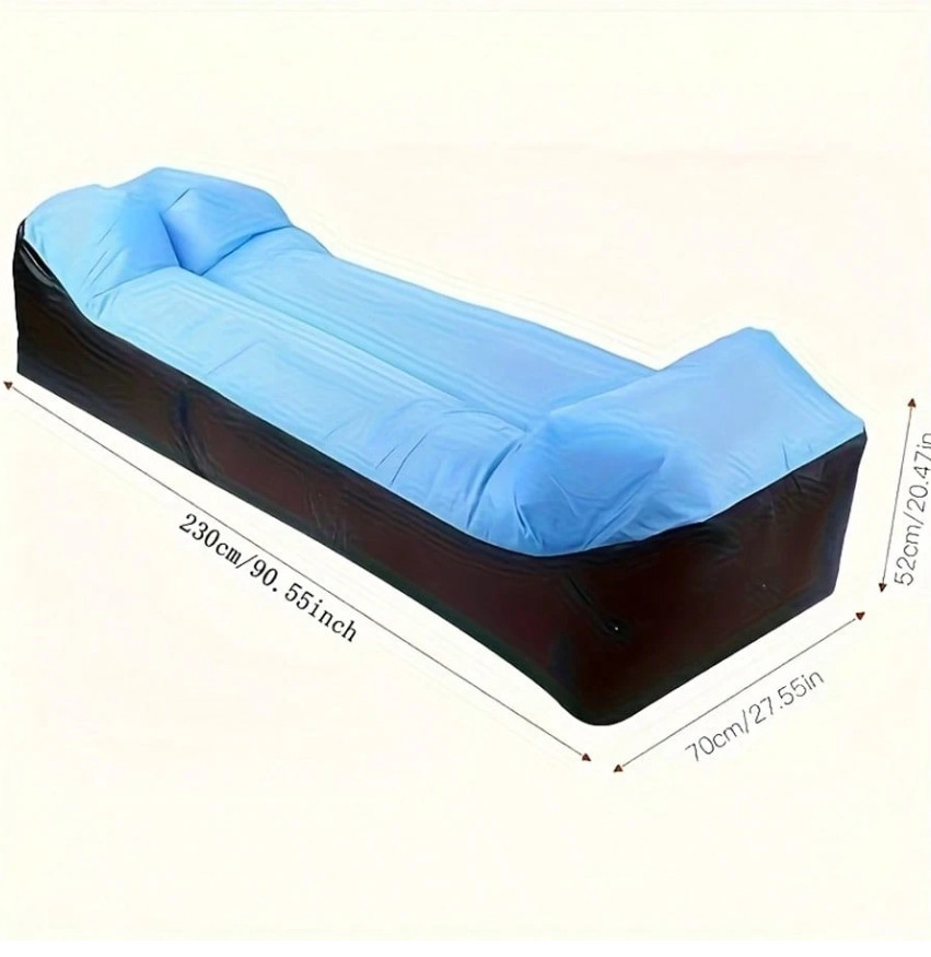 niebieska sofa dmuchana