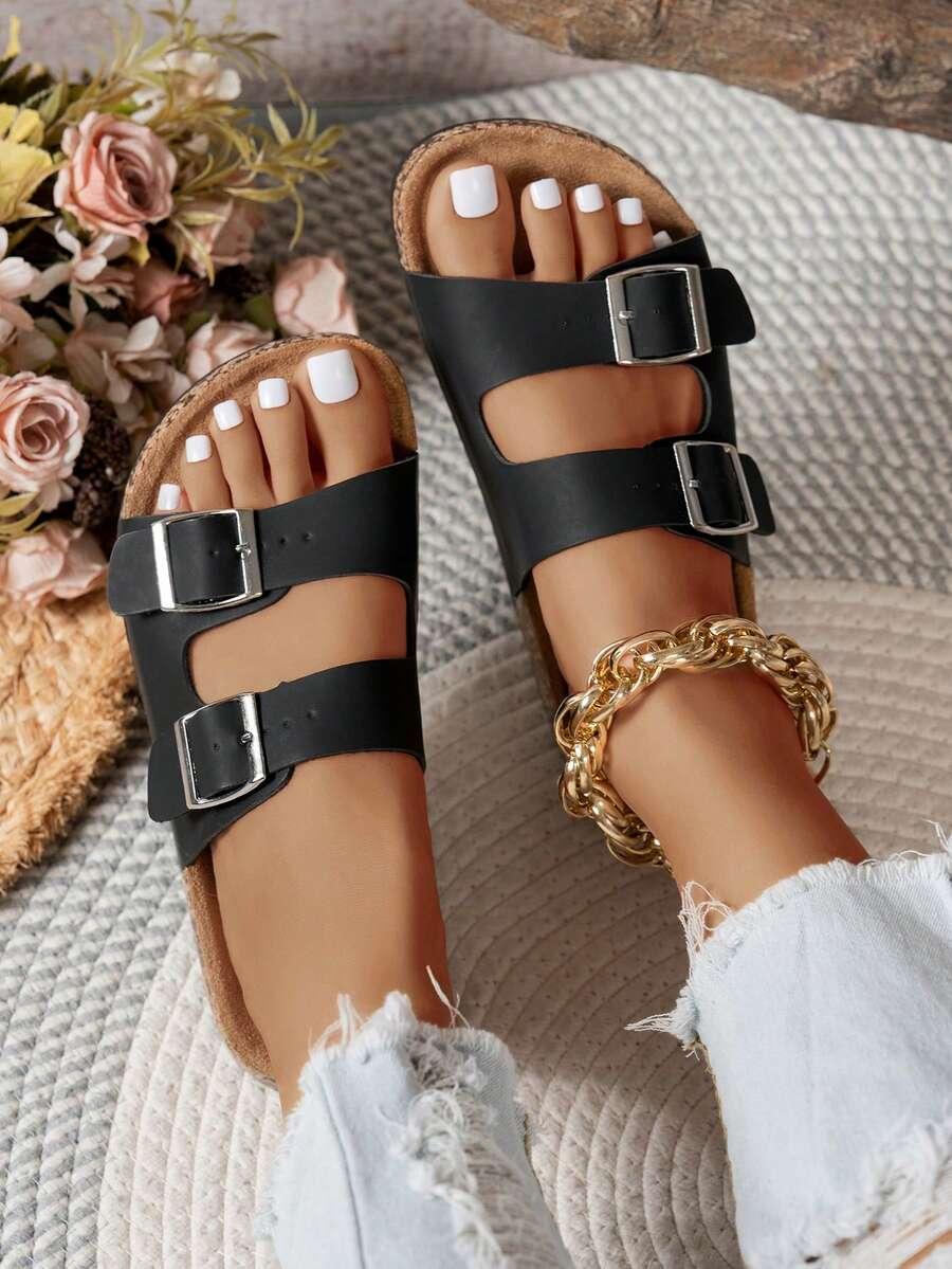 klapki klamra casual