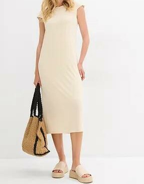 SUKIENKA PLUS SIZE MIDI Z OKRĄGŁYM DEKOLTEM I KRÓTKIM RĘKAWEM